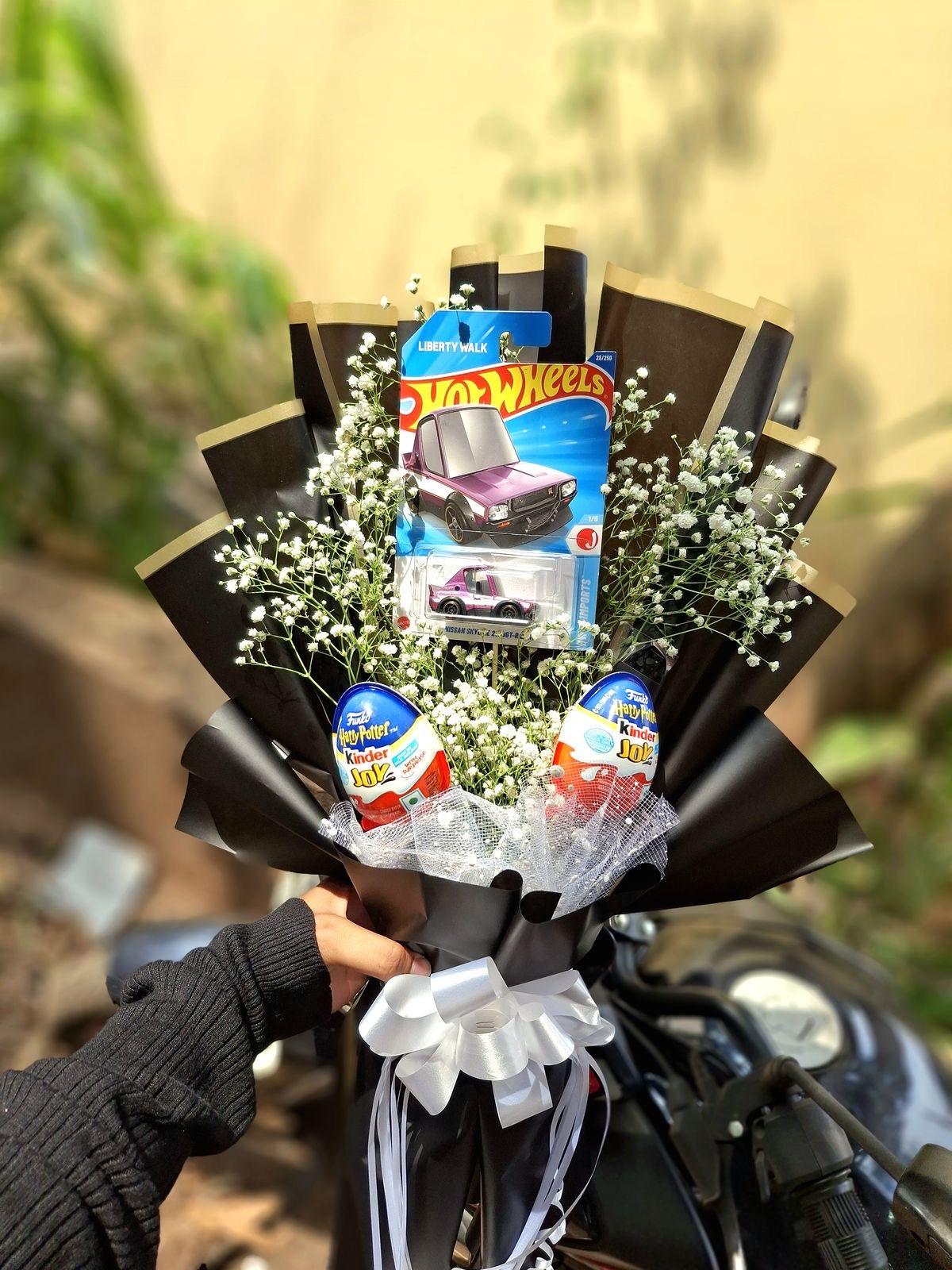 Single Hotwheels bouquet - Thumbnail 2