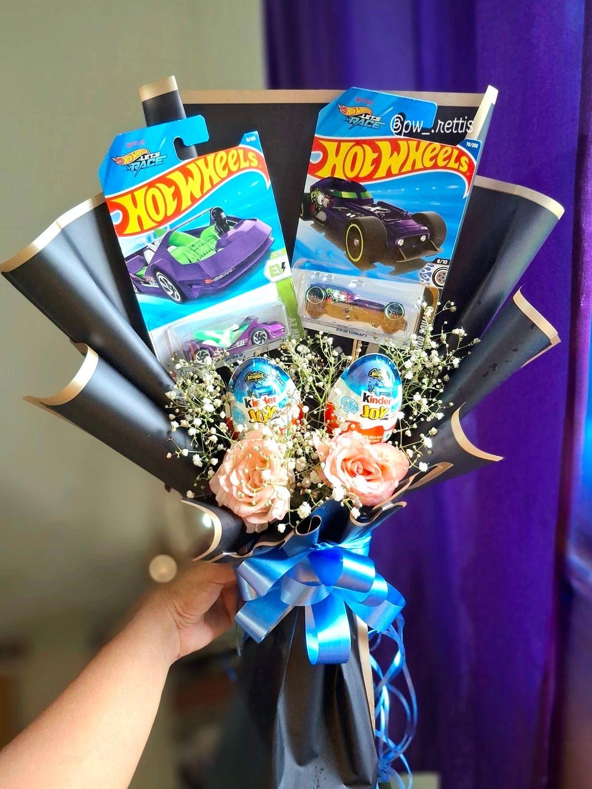 Double Hotwheels bouquet - Image 1