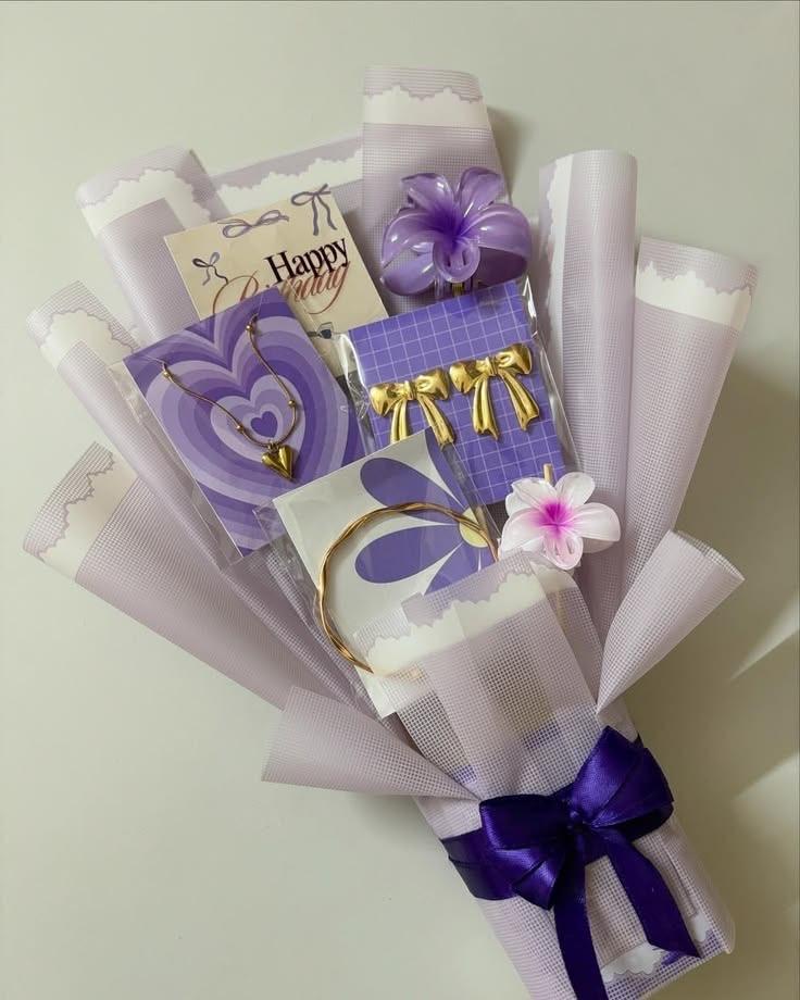 Jewellery bouquet - Image 1